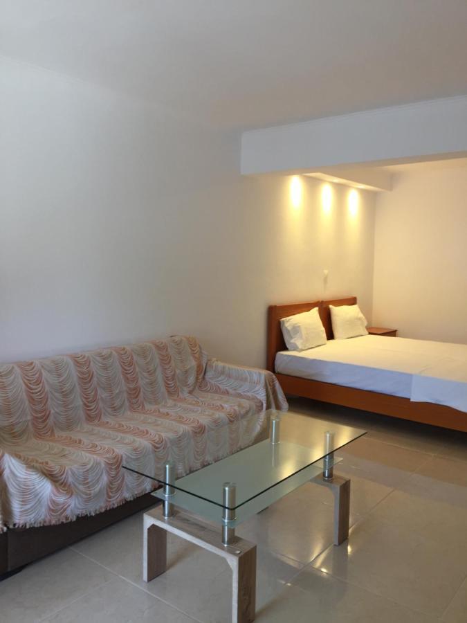 גאוביה Eleana'S Apartments מראה חיצוני תמונה